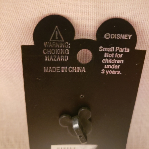 2005 Red, White, and Blue Mickey Trading Pin - Picture 3 of 6